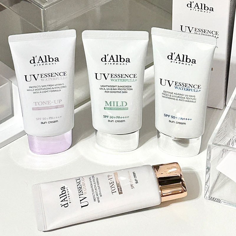 Spf 50 Sunscreen - D'Alba UV Essence Waterfull Sun Cream
